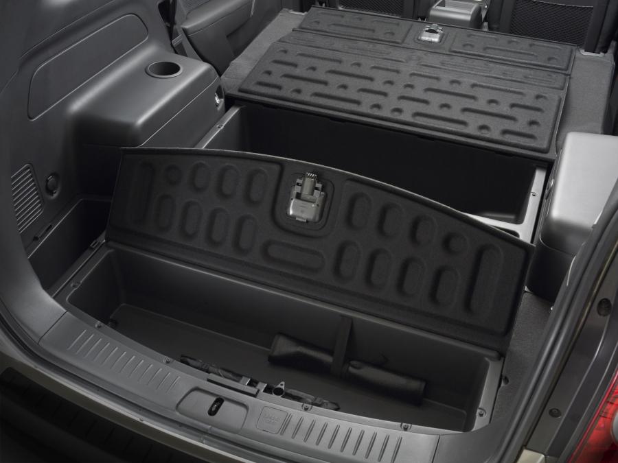  Holden Captiva 2006 года  (фото 31 из 138)